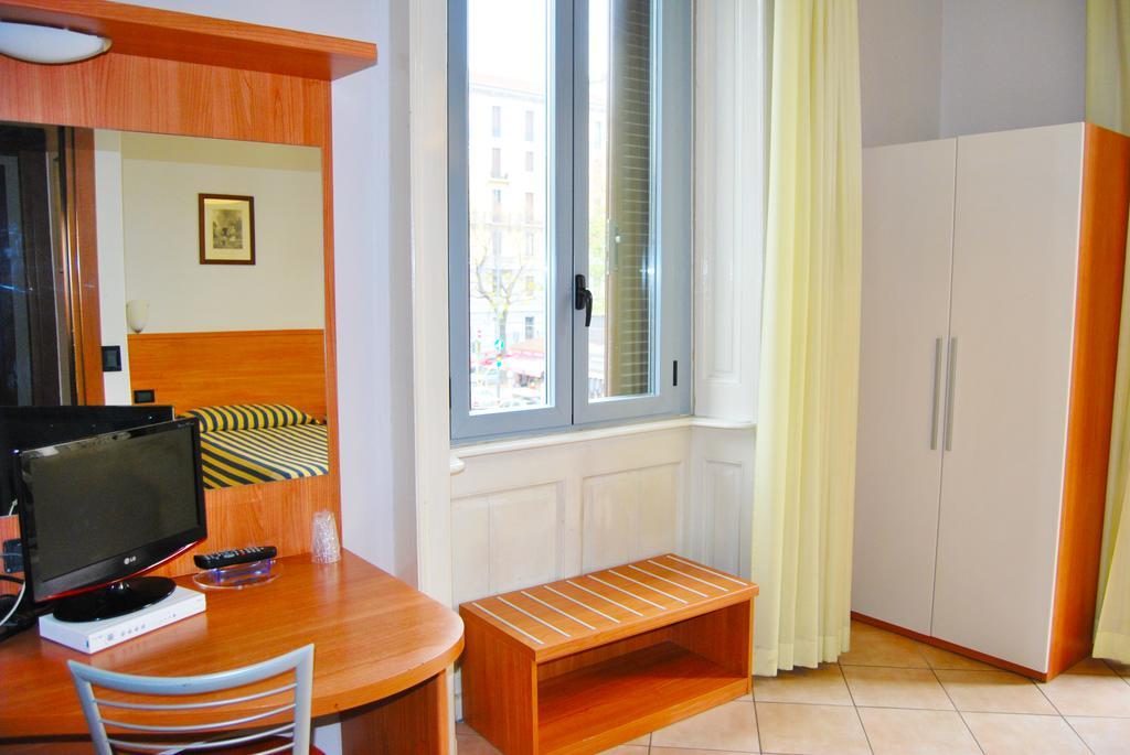 Albergo Salerno Milan Exterior photo